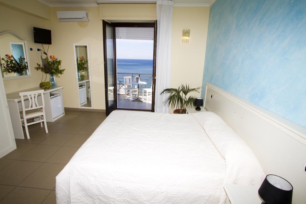 Cicasub Hotel Crotone Kamer foto